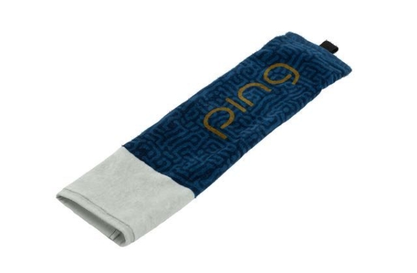 Ping GLE3 ladies trifold towel