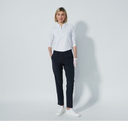 Daily sports Beyond ankle pants navy