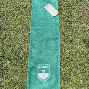Golfhanddoekje met karabijnhaak en logo van Golfbaan het Woold groen